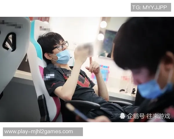 FPX战队意识争议引发热议玩家与评论员各持己见探讨战术选择